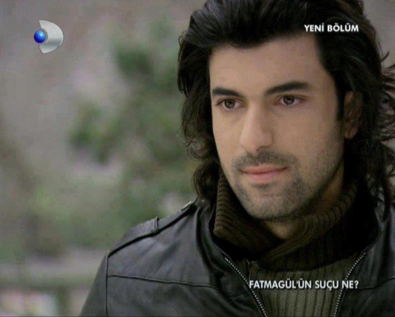 Engin Akyürek (Kerim) - Can't forget you.mp4_snapshot_03.24_[2013.01.26_23.52.50].jpg