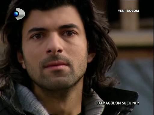 Fatmagulun.Sucu.Ne.BL.17.DVBRip.XviD.force13.avi_snapshot_01.25.29_[2013.02.02_21.47.45].jpg
