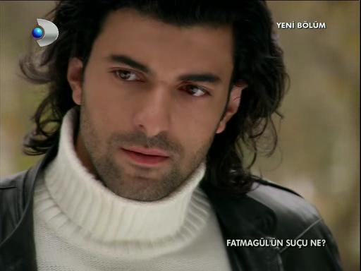 Fatmagulun.Sucu.Ne.BL.12.DVBRip.XviD.force13.avi_snapshot_01.07.59_[2013.02.03_22.59.28].jpg