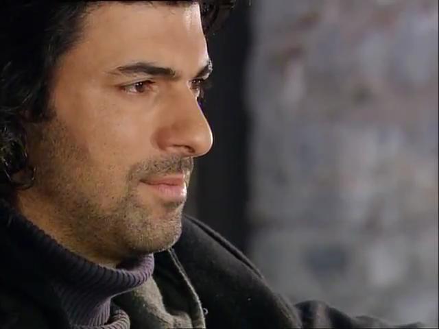 Fatmagülün Suçu Ne 26.Bölüm[1].flv_snapshot_00.48.37_[2013.02.20_00.10.08].jpg