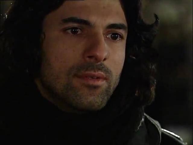 Fatmagülün Suçu Ne 26.Bölüm[1].flv_snapshot_01.31.28_[2013.02.20_00.19.49].jpg