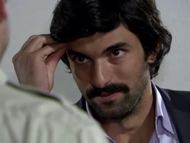 Esli.by.ya.stal.oblakom.(18.seriya.iz.29).2009.XviD.SATRip.avi_snapshot_01.07.04_[2013.02.26_21.52.12].jpg