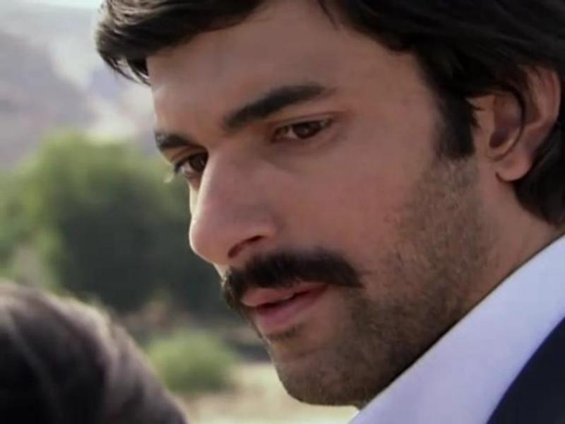 Esli.by.ya.stal.oblakom.(18.seriya.iz.29).2009.XviD.SATRip.avi_snapshot_01.19.49_[2013.02.26_21.56.14].jpg